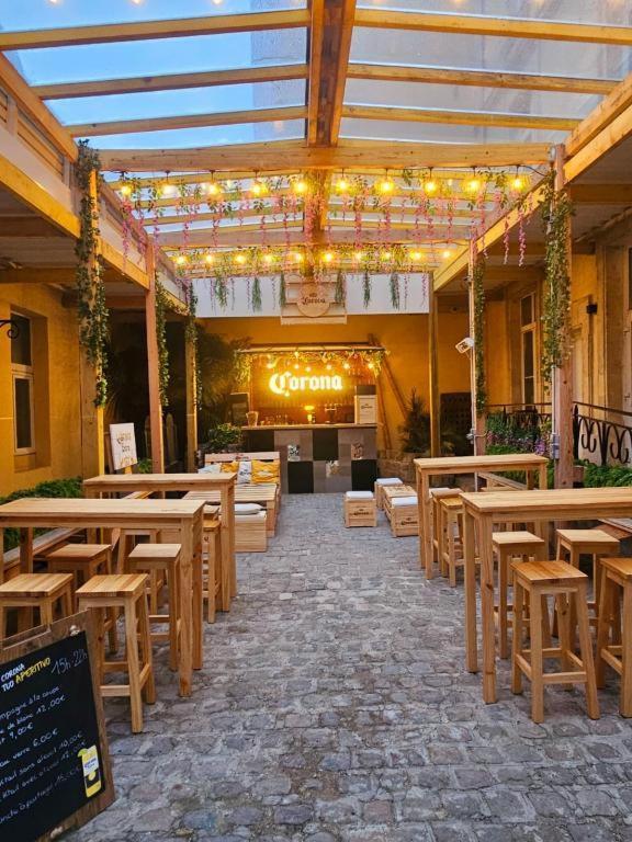Brit Hotel Aux Sacres Reims, Centre Historique Eksteriør billede