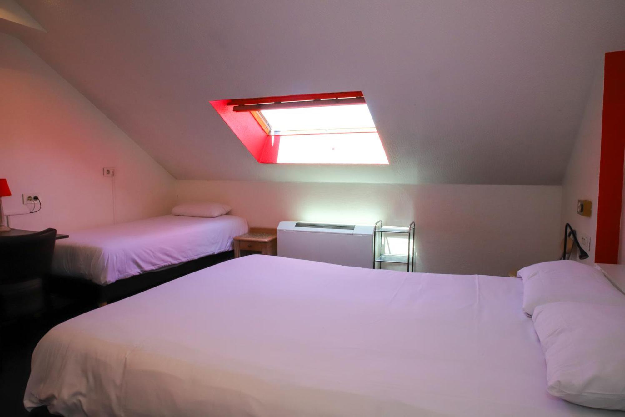 Brit Hotel Aux Sacres Reims, Centre Historique Eksteriør billede